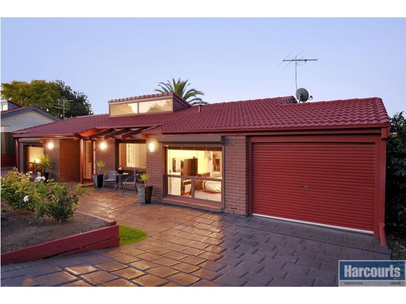 50 Doulton Drive, Trott Park SA 5158