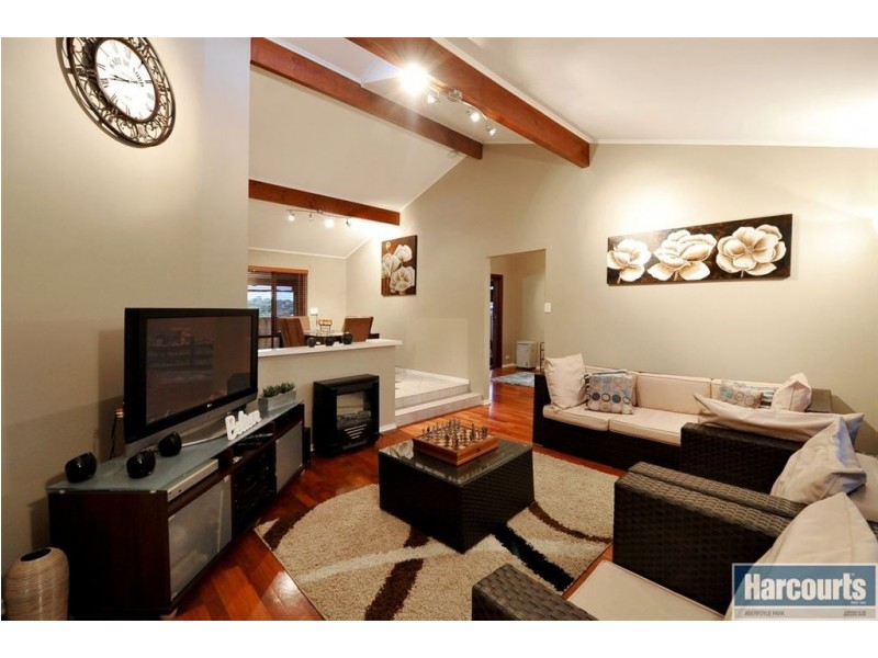 50 Doulton Drive, Trott Park SA 5158
