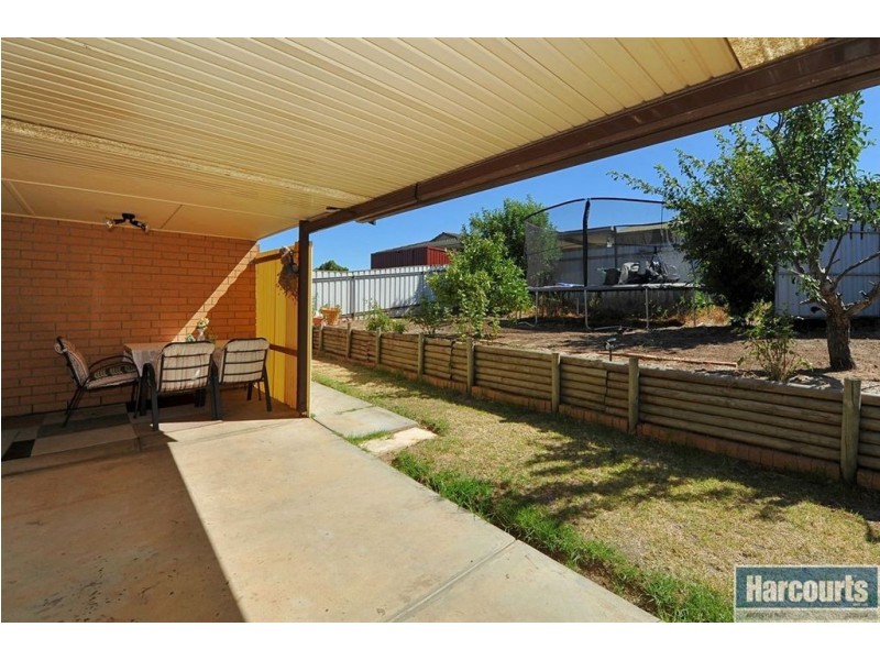 29 Serenade Crescent, Aberfoyle Park SA 5159