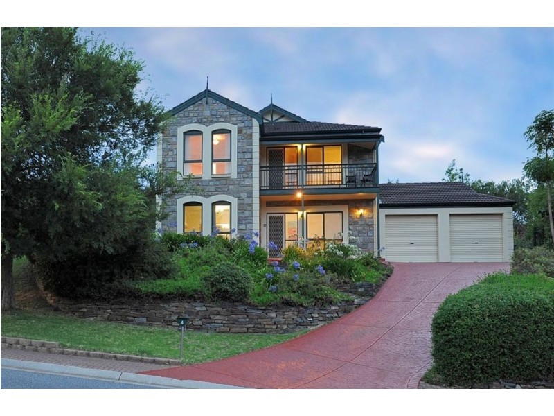 4 Coachwood Drive, Aberfoyle Park SA 5159