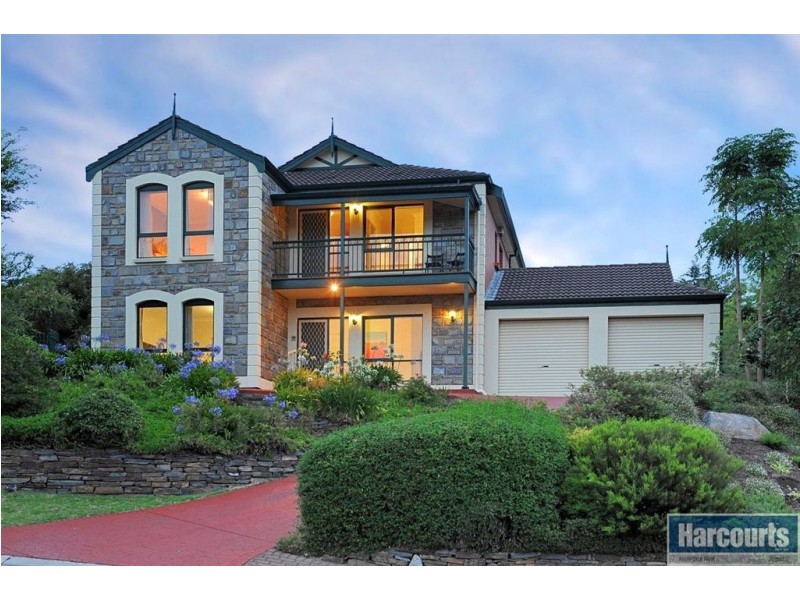 4 Coachwood Drive, Aberfoyle Park SA 5159