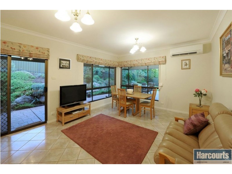 4 Coachwood Drive, Aberfoyle Park SA 5159