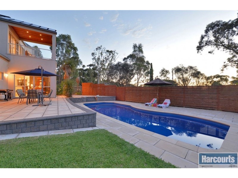 1 Spencer Court, Flagstaff Hill SA 5159