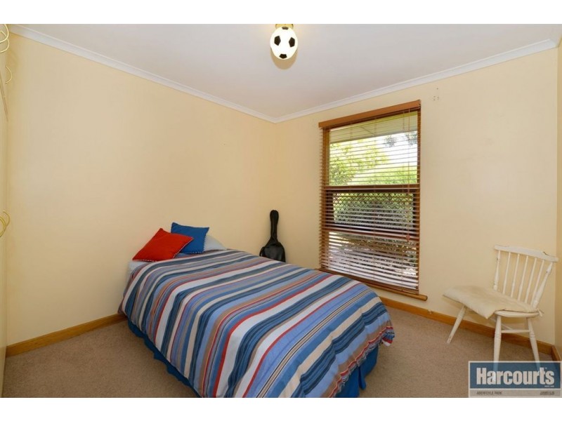 10 Jan Court, Happy Valley SA 5159