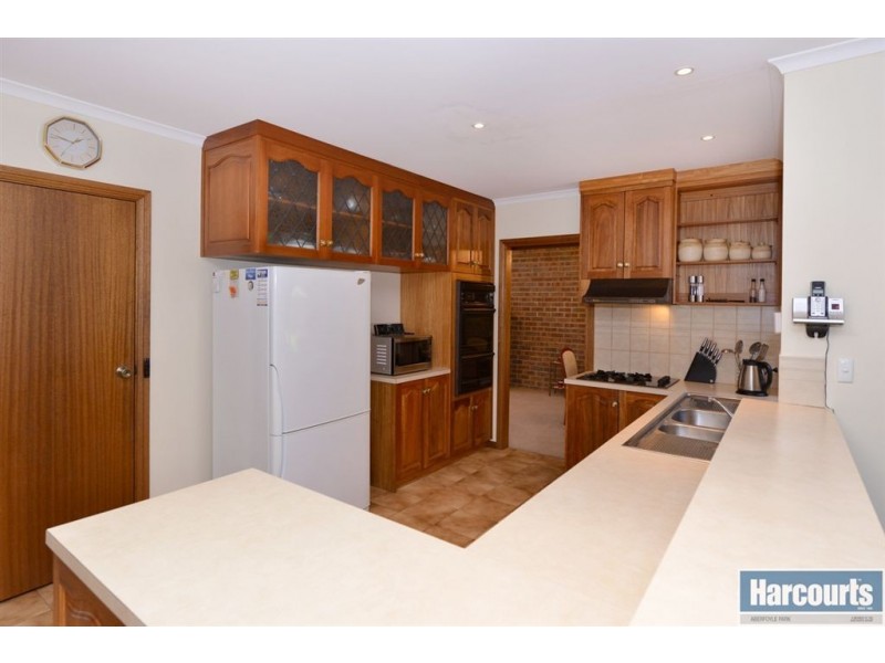 37 Horndale Drive, Happy Valley SA 5159