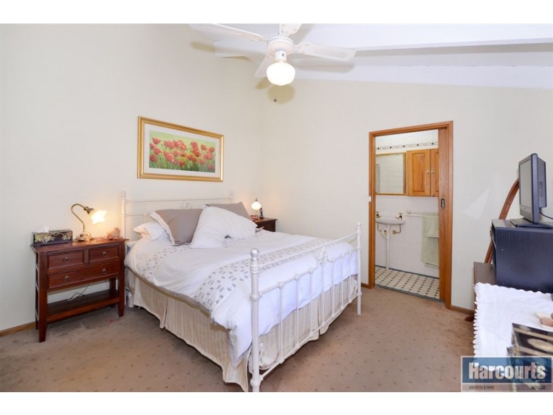 10 Catharina Street, Flagstaff Hill SA 5159