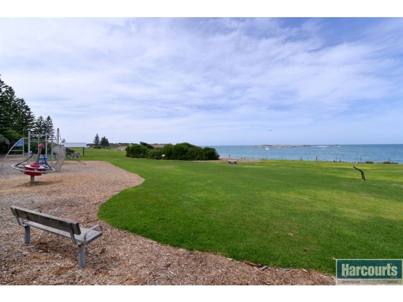 3 Charles Street, Port Elliot SA 5212