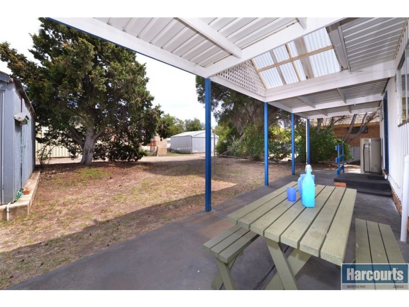 3 Charles Street, Port Elliot SA 5212