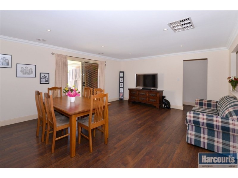 86A Oakridge Road, Aberfoyle Park SA 5159