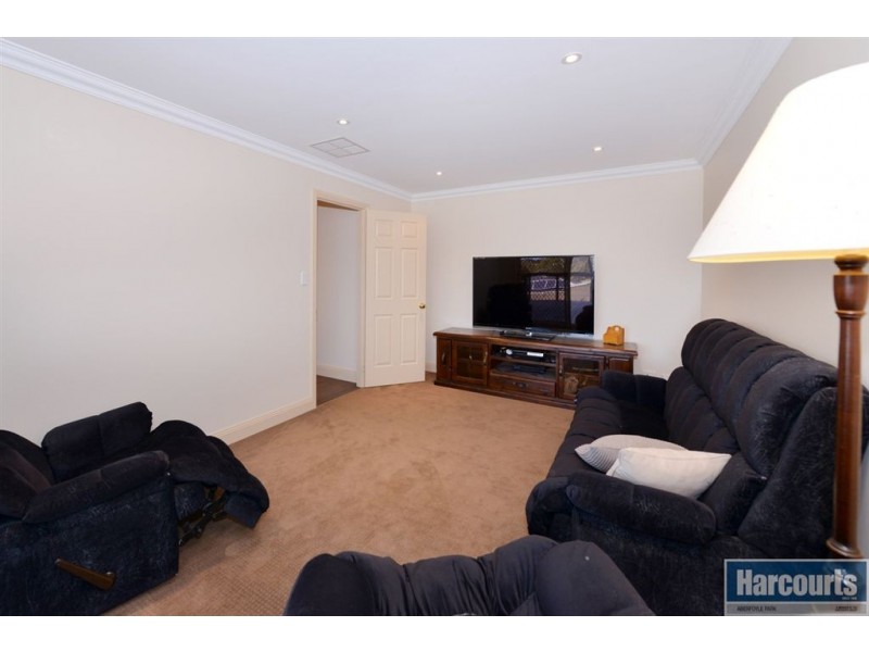 86A Oakridge Road, Aberfoyle Park SA 5159