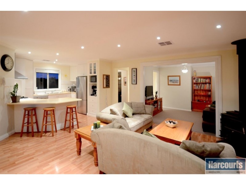 11 Coast View Court, Chandlers Hill SA 5159