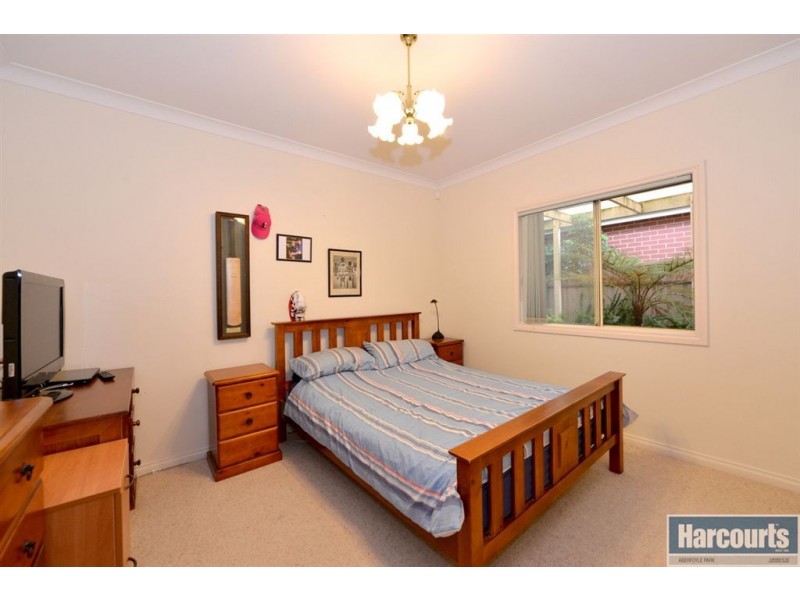 34 Sandalwood Crescent, Flagstaff Hill SA 5159