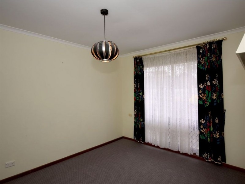 73 Black Road, Flagstaff Hill SA 5159