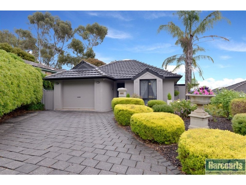 6 Burton Mews, Aberfoyle Park SA 5159