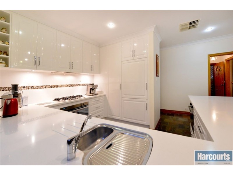 7 Lysander Place, Flagstaff Hill SA 5159