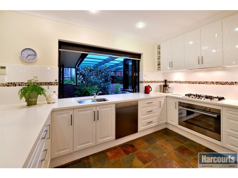 7 Lysander Place, Flagstaff Hill SA 5159