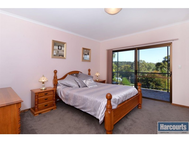30 Monaco Circuit, Aberfoyle Park SA 5159
