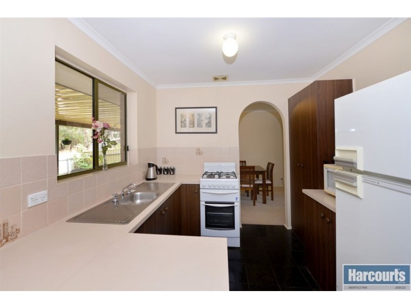 14 Santana Court, Aberfoyle Park SA 5159
