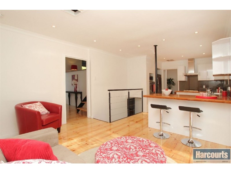 16 Durham Place, Flagstaff Hill SA 5159