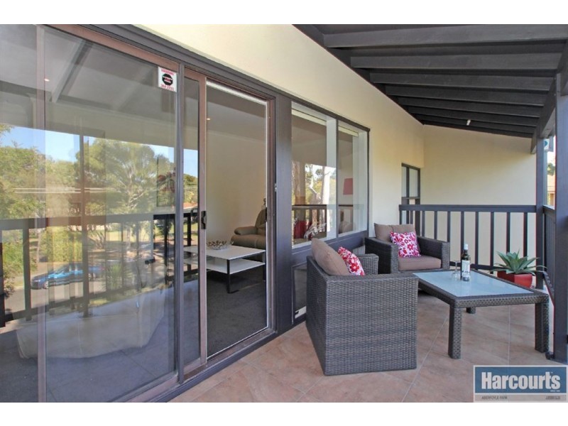 16 Durham Place, Flagstaff Hill SA 5159