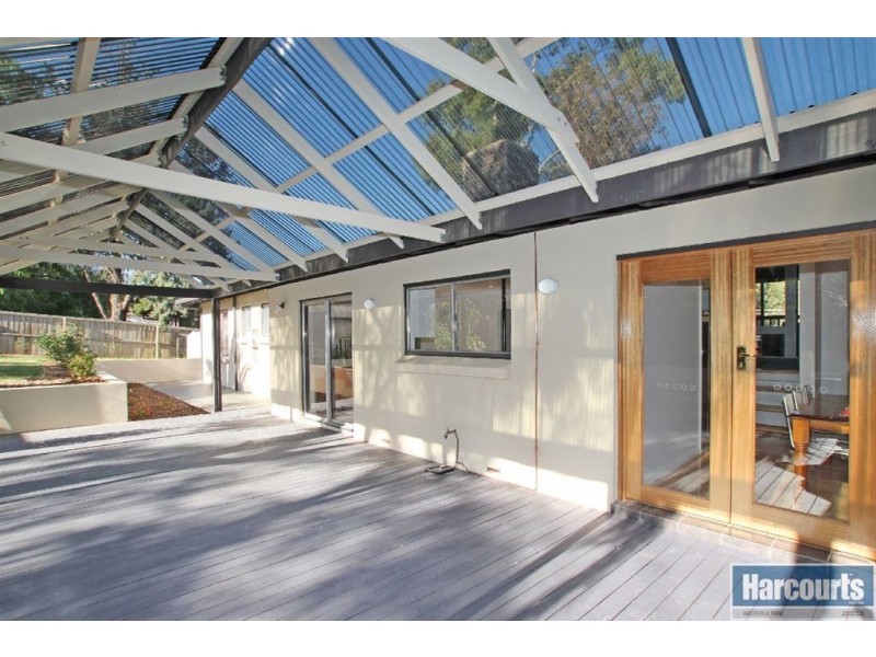 16 Durham Place, Flagstaff Hill SA 5159