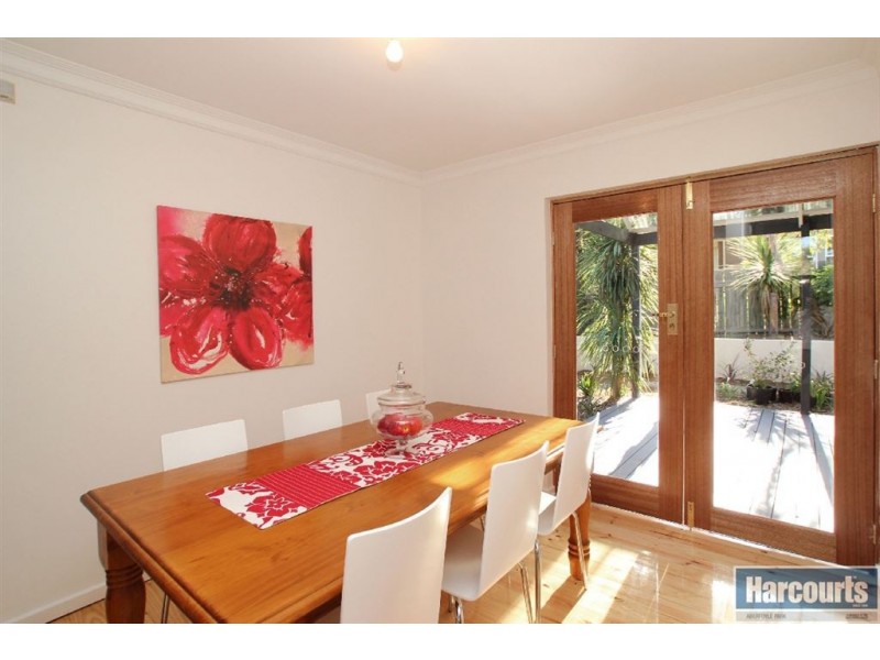 16 Durham Place, Flagstaff Hill SA 5159