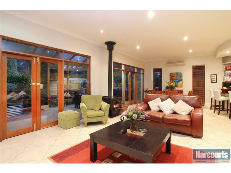 218 Coromandel Parade, Coromandel Valley SA 5051