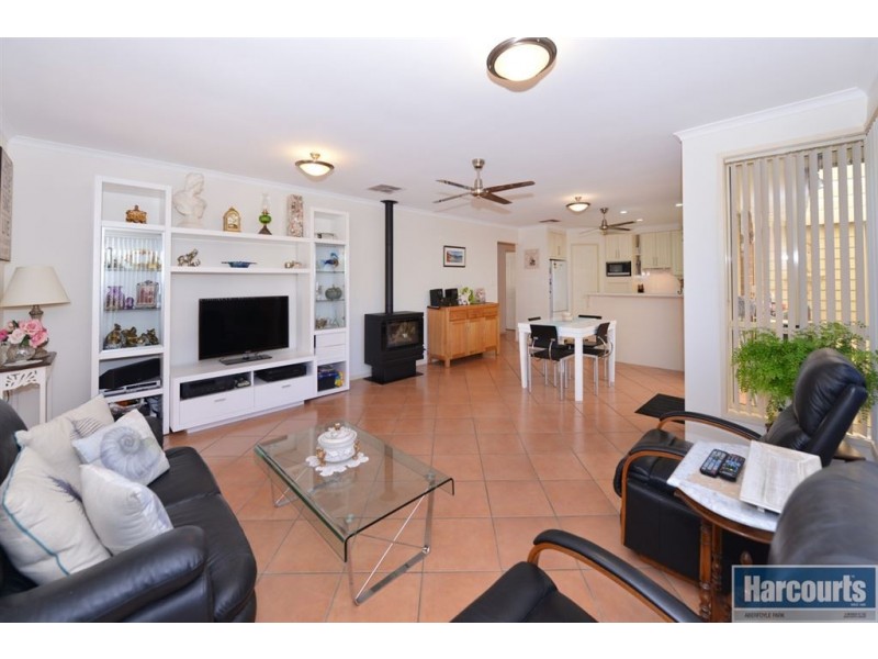 16 Stonework Circuit, Sheidow Park SA 5158