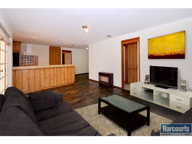 53 Daveys Road, Flagstaff Hill SA 5159