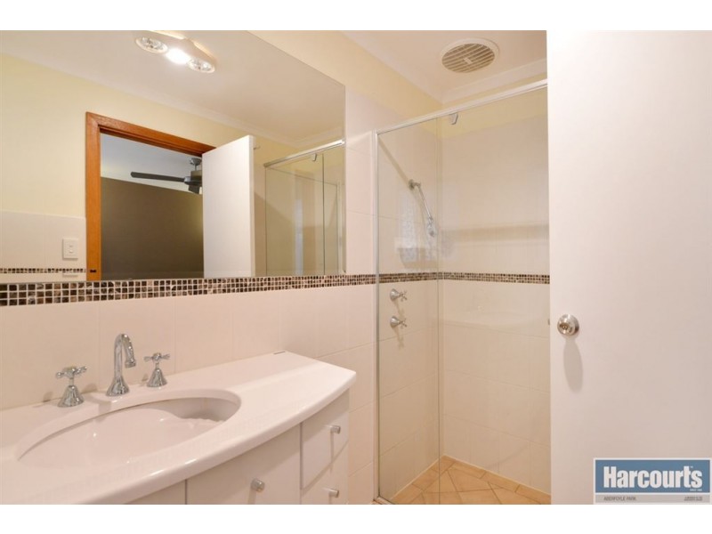 53 Daveys Road, Flagstaff Hill SA 5159