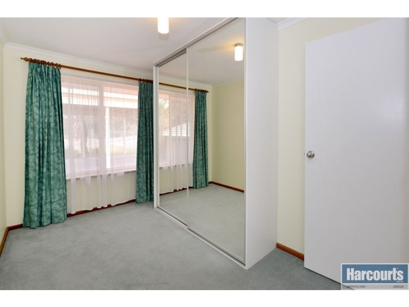 53 Daveys Road, Flagstaff Hill SA 5159