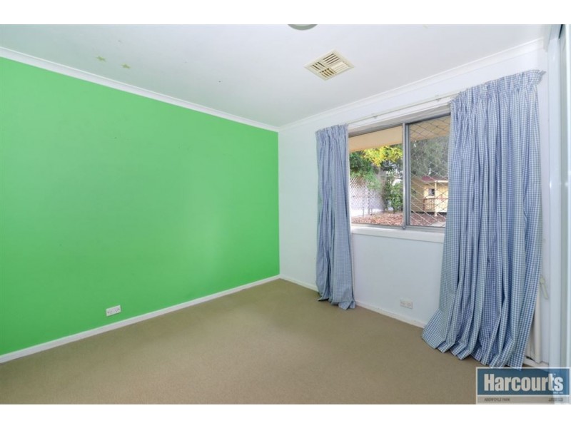 9 Medina Street, Aberfoyle Park SA 5159