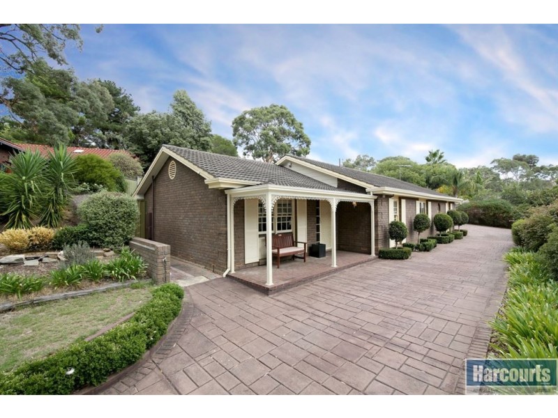 8 Redgum Place, Aberfoyle Park SA 5159