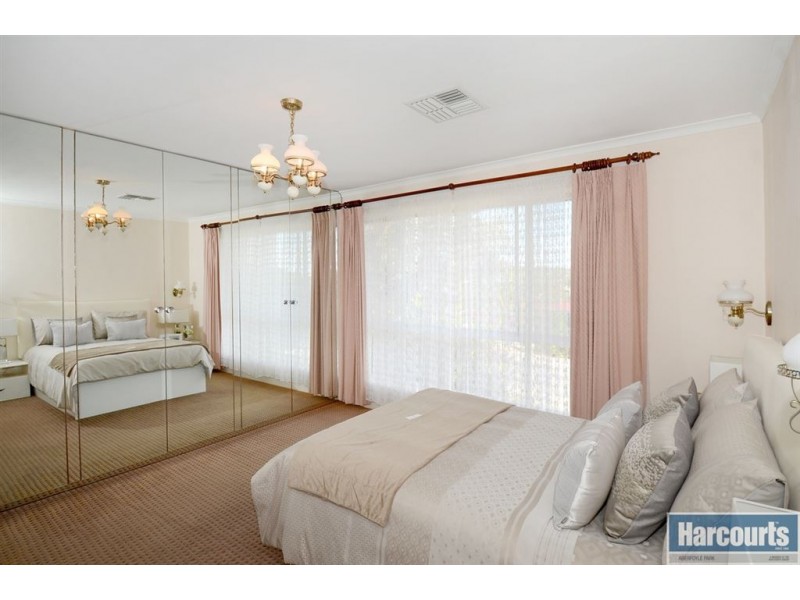 13 Monterey Court, Happy Valley SA 5159