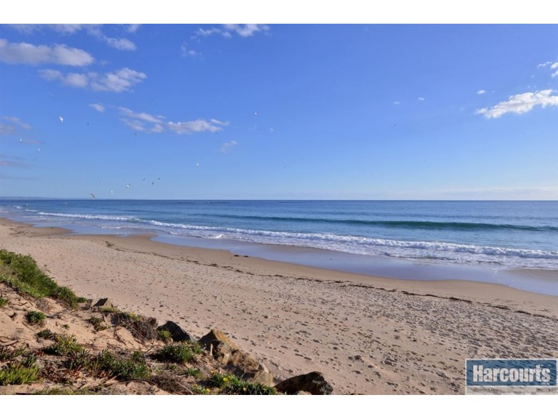 12 Claring Bould Road, Christies Beach SA 5165