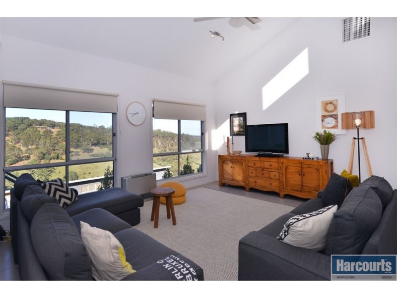 26 Charlson Rise, Happy Valley SA 5159