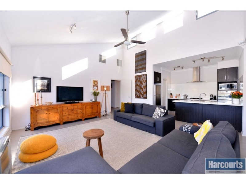 26 Charlson Rise, Happy Valley SA 5159