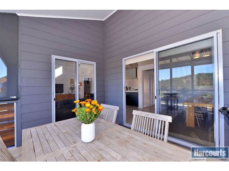 26 Charlson Rise, Happy Valley SA 5159