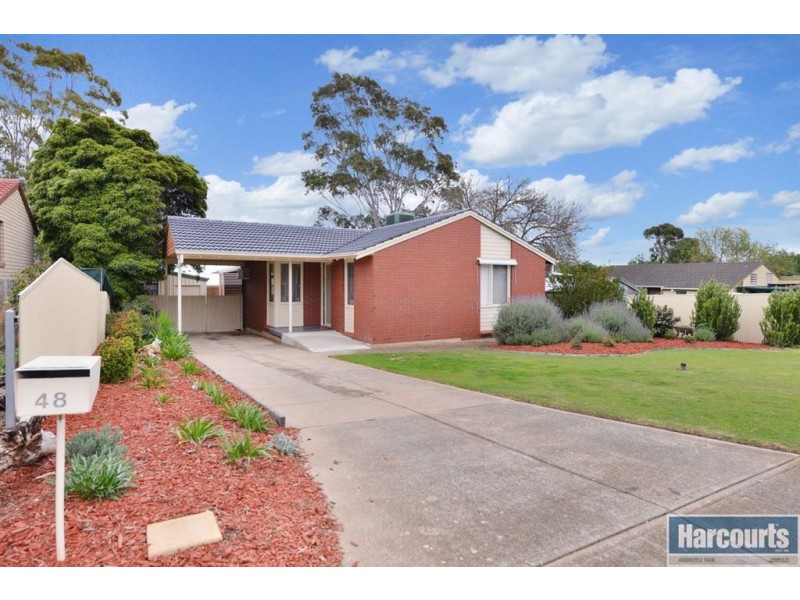 48 Warsaw Crescent, Hackham West SA 5163