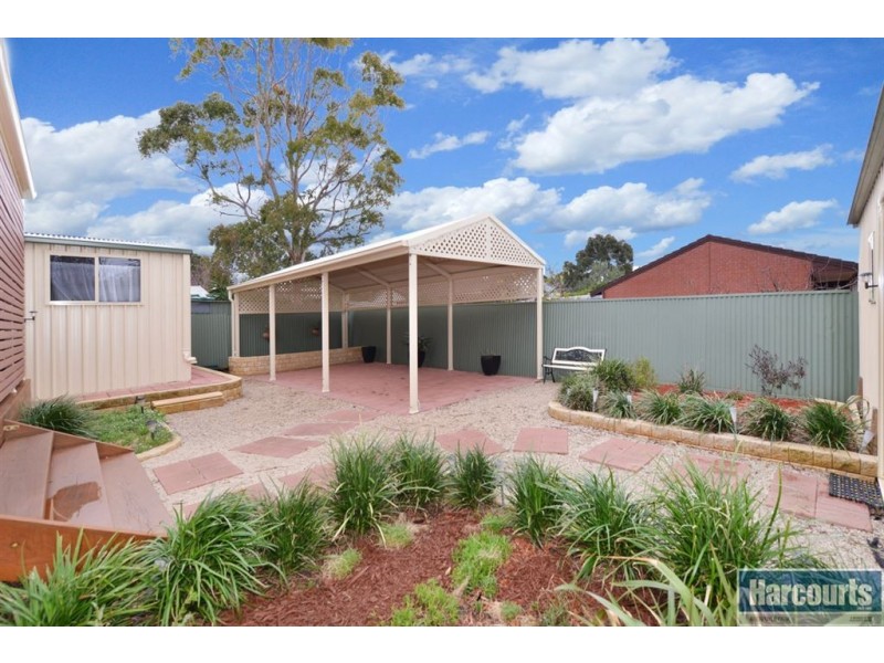 48 Warsaw Crescent, Hackham West SA 5163