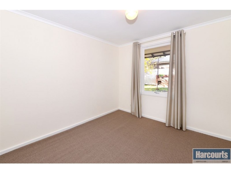 67 Taylors Road, Aberfoyle Park SA 5159