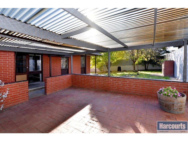 67 Taylors Road, Aberfoyle Park SA 5159