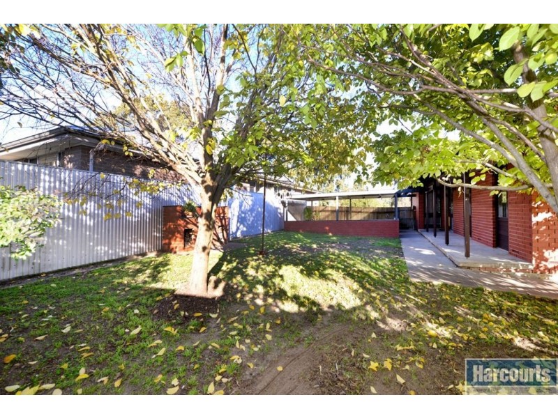67 Taylors Road, Aberfoyle Park SA 5159