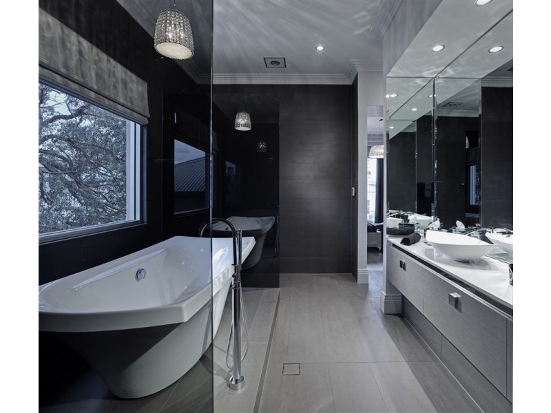 9 Dawbiney Avenue, Craigburn Farm SA 5051