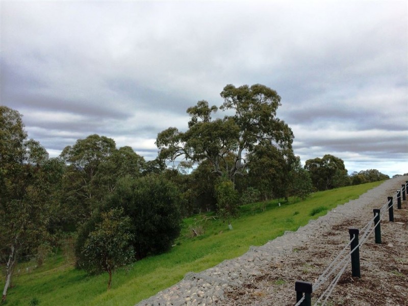 22 Highfield Drive, Craigburn Farm SA 5051