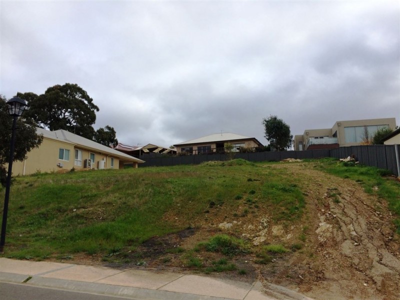 22 Highfield Drive, Craigburn Farm SA 5051