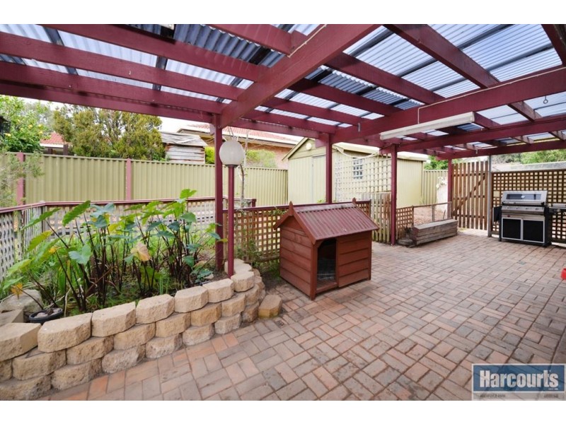 32 Sunnymeade Drive, Aberfoyle Park SA 5159