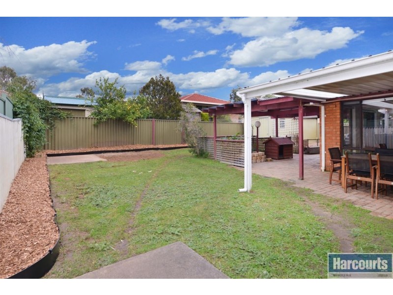 32 Sunnymeade Drive, Aberfoyle Park SA 5159