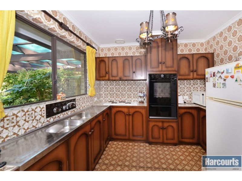 2 Platina Court, Flagstaff Hill SA 5159