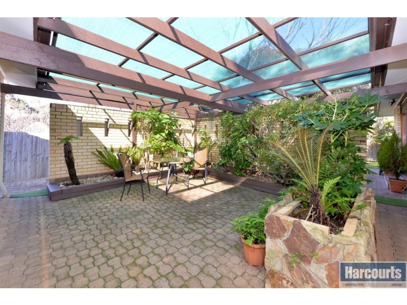 2 Platina Court, Flagstaff Hill SA 5159